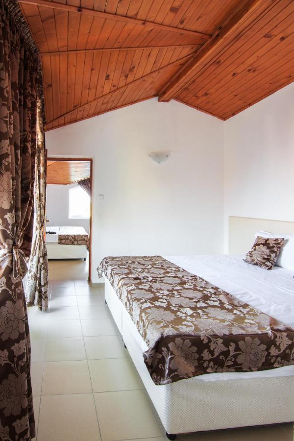 Guesthouse Sunny Dream Tsarevo Exterior photo