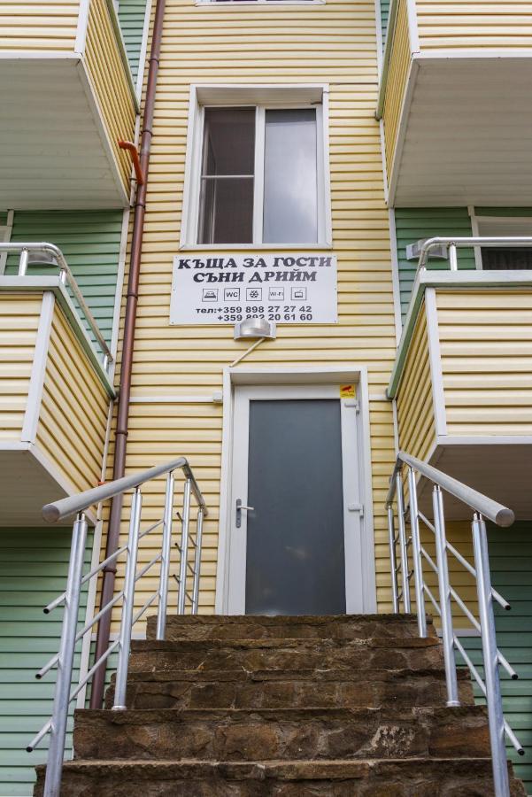 Guesthouse Sunny Dream Tsarevo Exterior photo