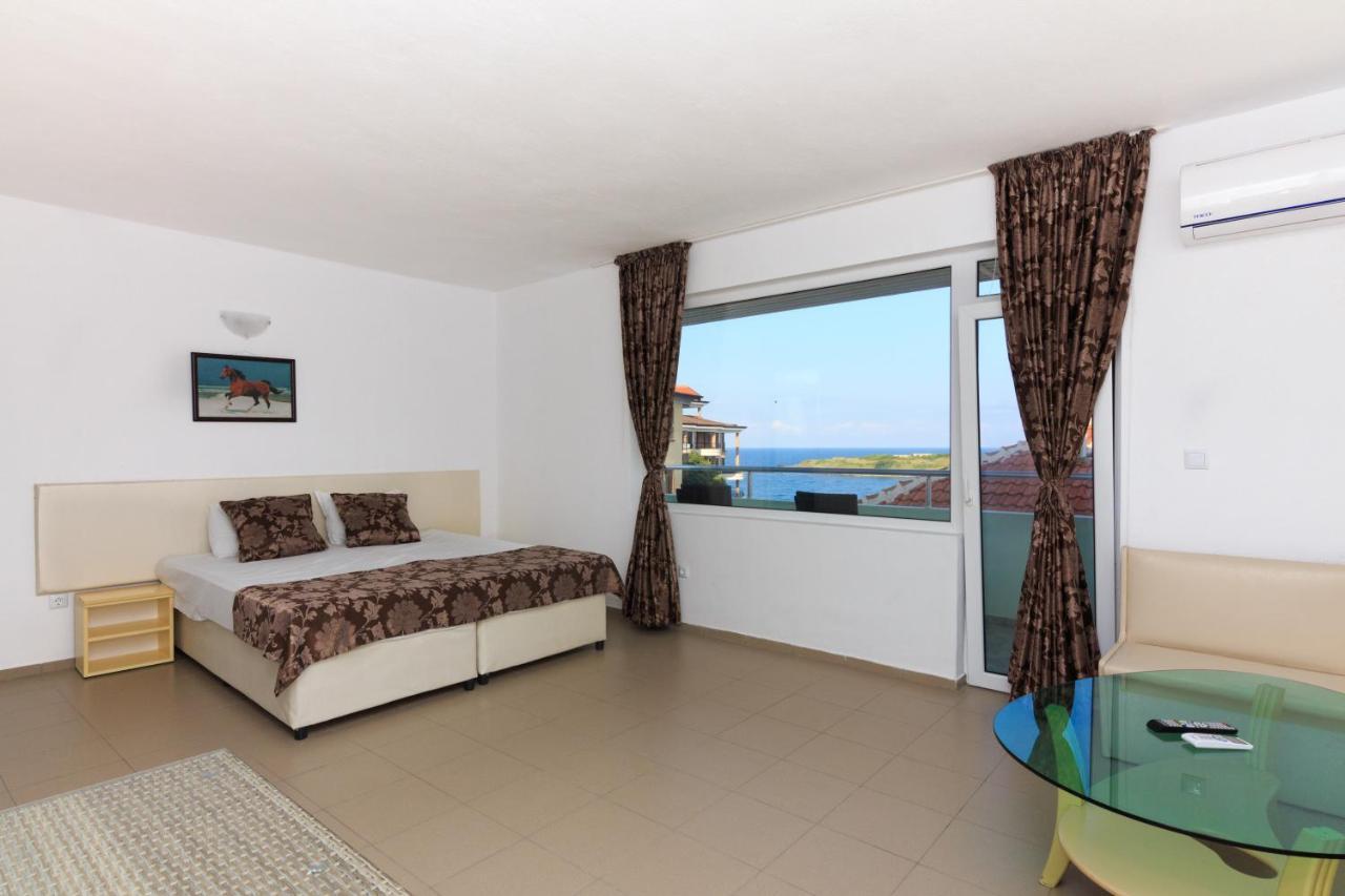 Guesthouse Sunny Dream Tsarevo Exterior photo